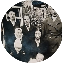 Петр Горкунов