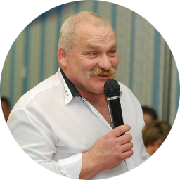 Владимир Петров