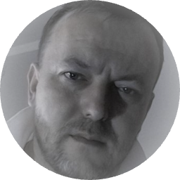 Александр Деревянко