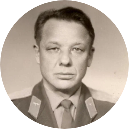 Василий Старостенков