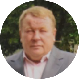 Алексей Иванов