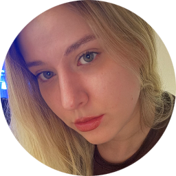 Ангелина Гостищева