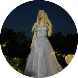 Ангелина Кадыкало