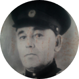 Александр Пивоваров