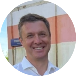 Роман Кузякин