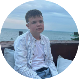 Ярослав Попов