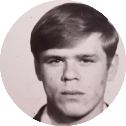 Василий Строителев