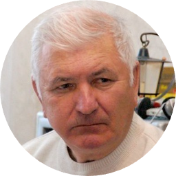 Леонид Казак