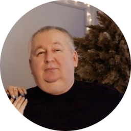 Виктор Губарь