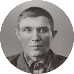 Михаил Пекарев