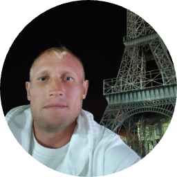 Михаил Петраков