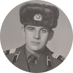 Владимир Пекарев