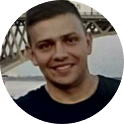 Александр Каверзнев