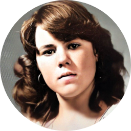 Виктория Максимова