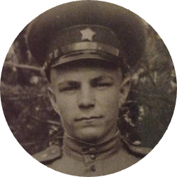 Владимир Ларионов