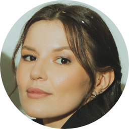 Анастасия Ефременко